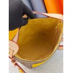 2026年8月8日新作入荷ヴィトンバッグ 人気の新作/誕生日プレゼント/ZC工場