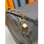 2026年8月8日新作入荷ヴィトンバッグ 人気の新作/誕生日プレゼント/ZC工場