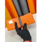 2026年8月8日新作入荷ヴィトン財布 人気の新作/誕生日プレゼント/ZC工場