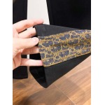 2026年8月19日入荷新作Diorスラックス高品質★ファッション/誕生日プレゼント/贈り物/DM工場