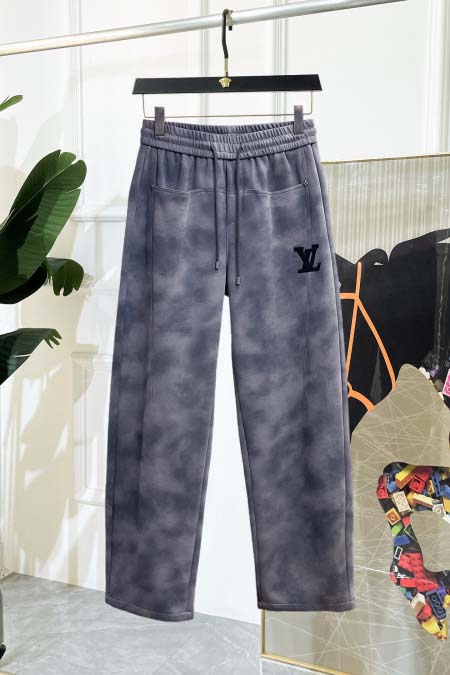 2026年8月19日入荷新作Louis Vuittonスラッ...
