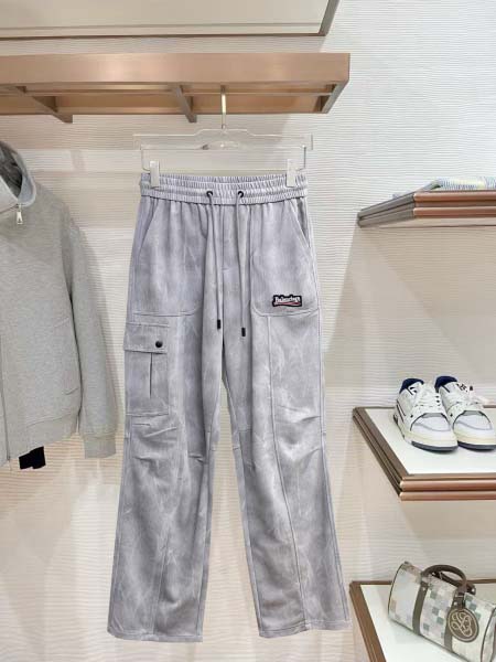 2026年8月19日入荷新作Balenciagaスラックス高...