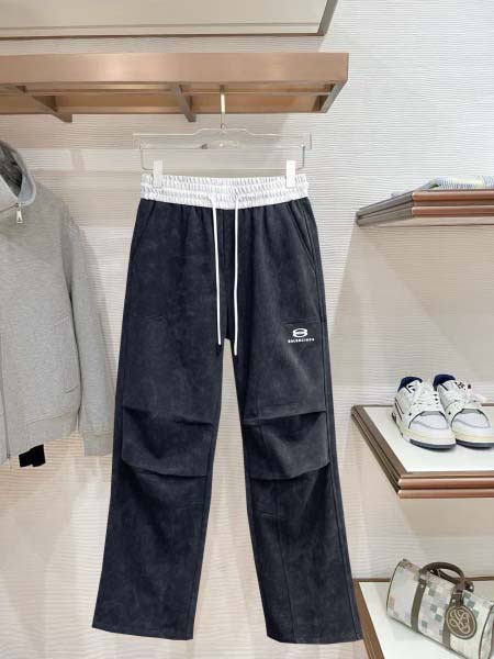 2026年8月19日入荷新作Balenciagaスラックス高...