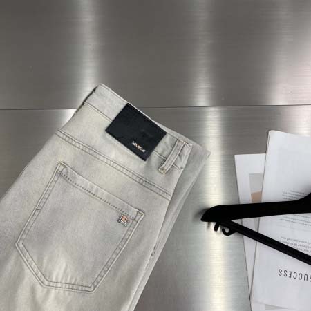 2026年8月21日秋冬新作Burberryジーパン高品質人...