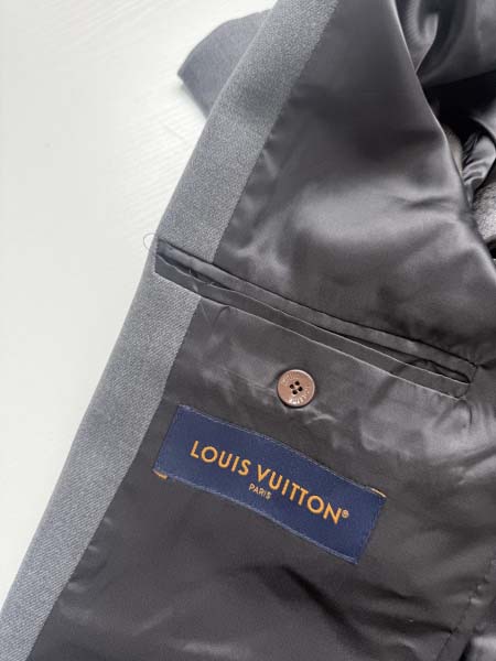 2026年9月6日秋冬新作Louis vuittonジャケット高品質人気の商品