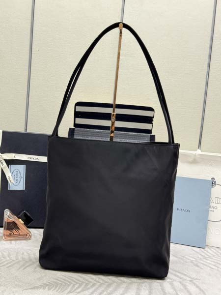 2026年9月28日入荷新作Prada極品/正規品同様/人気/革/バッグ/TY工場