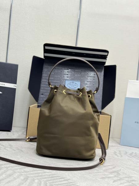2026年9月28日入荷新作Prada極品/正規品同様/人気/革/バッグ/TY工場