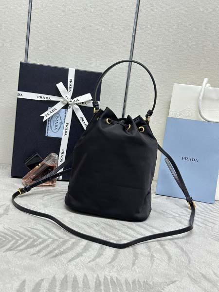 2026年9月28日入荷新作Prada極品/正規品同様/人気/革/バッグ/TY工場