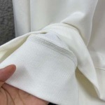 2026年9月3日秋冬新作Miu Miuスウェット高品質人気の商品/YGY工場