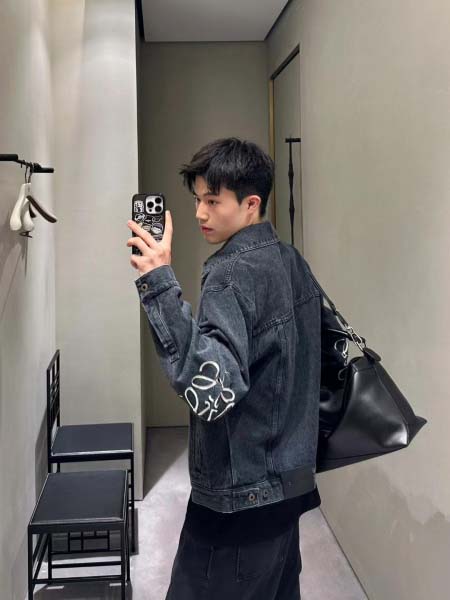 2026年9月11日秋冬新作Loeweジャケット高品質人気の...