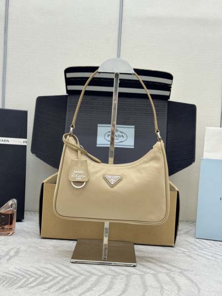 2026年9月28日入荷新作Prada極品/正規品同様/人気...