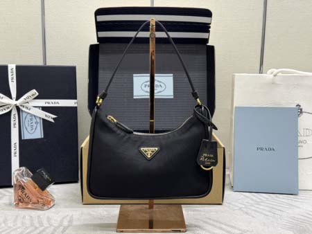 2026年9月28日入荷新作Prada極品/正規品同様/人気...
