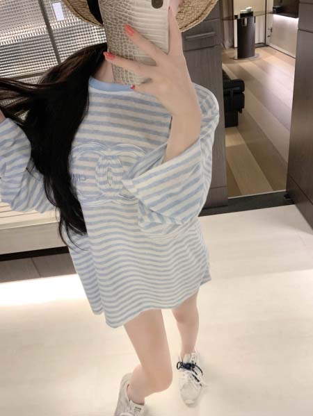 2026年10月14日入荷秋冬新作Chanel長袖女性用ファッション/誕生日プレゼント/贈り物 can工場
