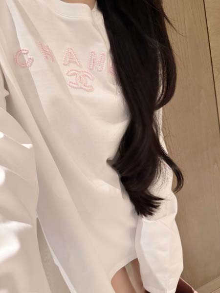2026年10月14日入荷秋冬新作Chanel長袖女性用ファッション/誕生日プレゼント/贈り物 can工場