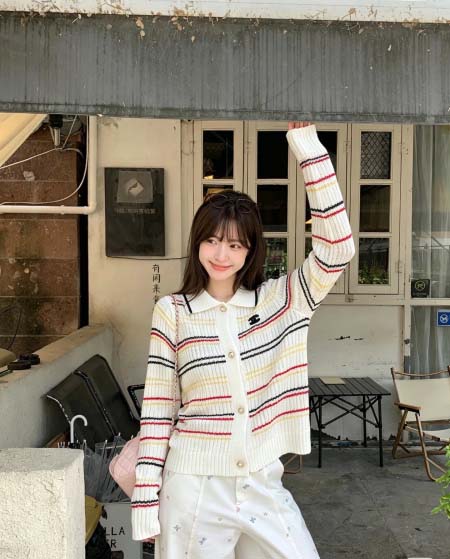 2026年10月15日入荷秋冬新作Chanel ニットカーディガン  女性用ファッション/誕生日プレゼント/贈り物 can工場