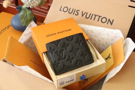 2026年10月15日新作高品質Louis Vuitton 財布M62901 Multiple，Monogram Shadow /LH工場