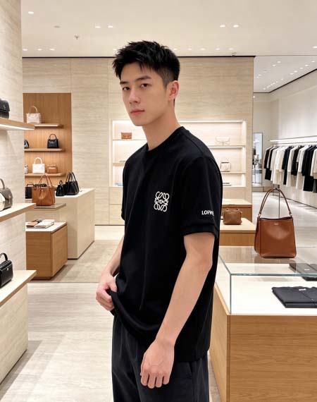 2026年10月26日入荷秋冬新作LOEWE半袖Tシャツ高級品/LD工場