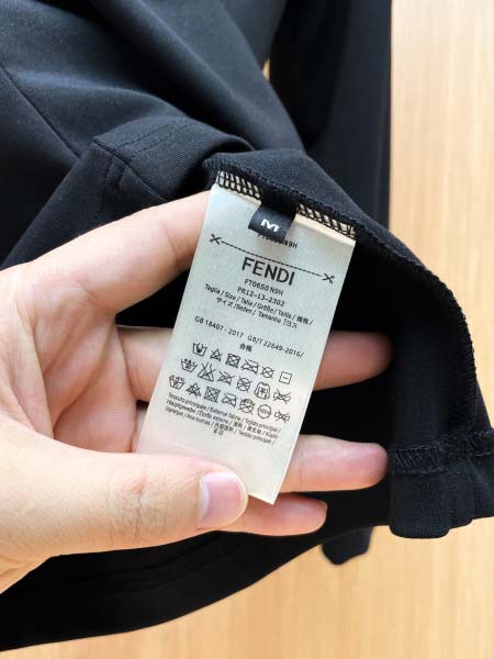 2026年10月26日入荷秋冬新作Fendi長袖Tシャツ高級品/LD工場