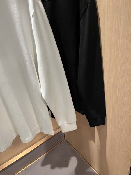 2026年10月26日入荷秋冬新作Fendi長袖Tシャツ高級品/LD工場