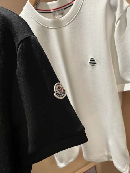 2026年10月26日入荷秋冬新作Moncler半袖Tシャツ高級品/LD工場