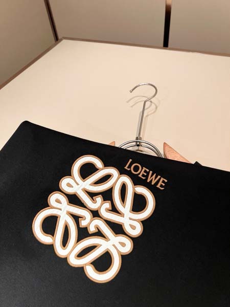 2026年10月26日入荷秋冬新作LOEWE半袖Tシャツ高級品超厳選★入手困難/誕生日プレゼント/LD工場