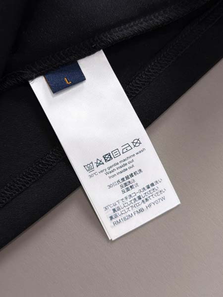 2026年10月26日入荷秋冬新作Louis Vuitton半袖Tシャツ高級品超厳選★入手困難/誕生日プレゼント/LD工場