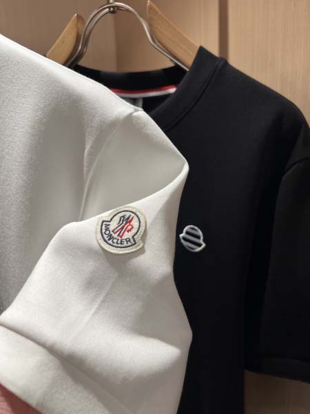 2026年10月26日入荷秋冬新作Moncler半袖Tシャツ高級品超厳選★入手困難/誕生日プレゼント/LD工場