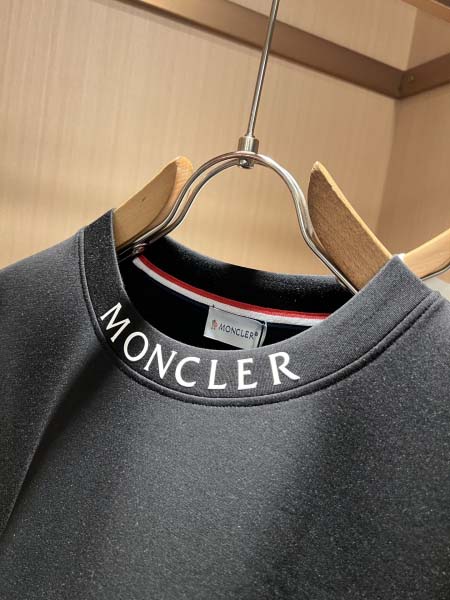 2026年10月26日入荷秋冬新作Moncler半袖Tシャツ高級品超厳選★入手困難/誕生日プレゼント/LD工場