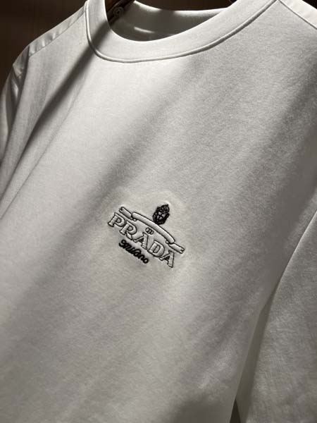 2026年10月26日入荷秋冬新作PRADA半袖Tシャツ高級品超厳選★入手困難/誕生日プレゼント/LD工場