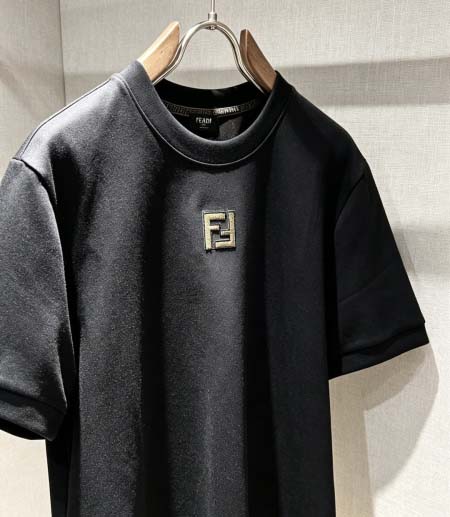 2026年10月26日入荷秋冬新作Fendi半袖Tシャツ高級品超厳選★入手困難/誕生日プレゼント/LD工場