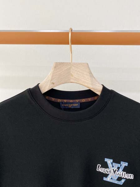 2026年10月26日入荷秋冬新作Louis Vuitton長袖Tシャツ高級品超厳選★入手困難/誕生日プレゼント/LD工場