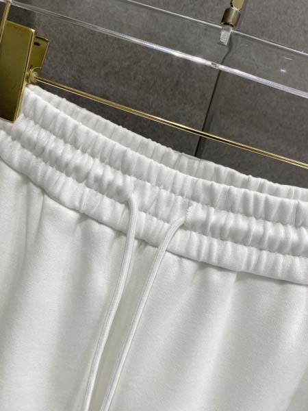 2026年10月27日入荷秋冬新作BURBERRY上下セット高級品/誕生日プレゼント/KD工場