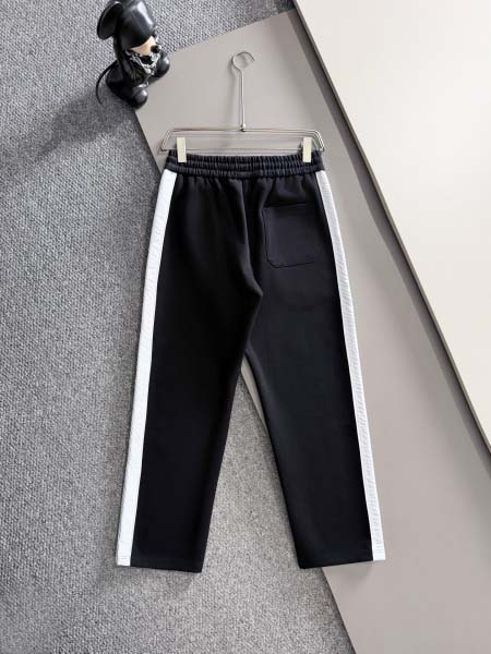 2026年10月27日入荷秋冬新作Louis Vuitton上下セット高級品/誕生日プレゼント/KD工場