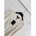 2026年10月8日入荷秋冬新作Louis Vuittonニットのセーター女性用ファッション/誕生日プレゼント/贈り物 can工場