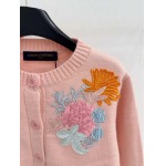 2026年10月8日入荷秋冬新作Louis Vuitton ニットカーディガン  女性用ファッション/誕生日プレゼント/贈り物 can工場