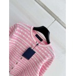 2026年10月8日入荷秋冬新作Louis Vuitton ニットカーディガン  女性用ファッション/誕生日プレゼント/贈り物 can工場