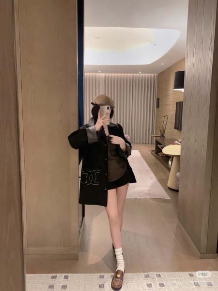 2026年10月10日入荷秋冬新作Chanelジャケット女性...