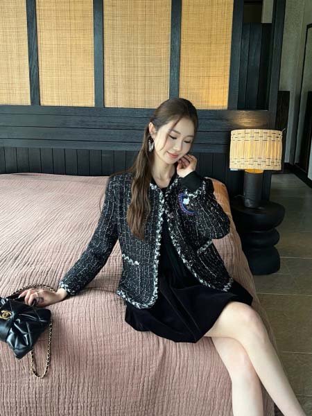 2026年10月10日入荷秋冬新作Chanelジャケット女性...