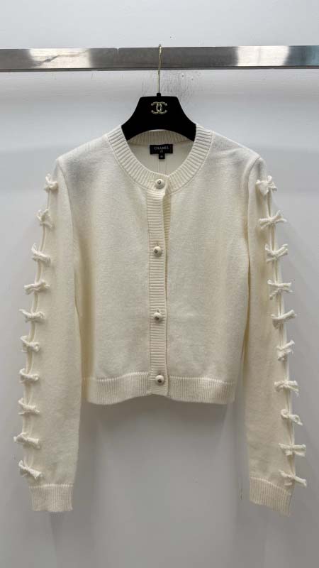 2026年10月10日入荷秋冬新作Chanelカーディガンの...
