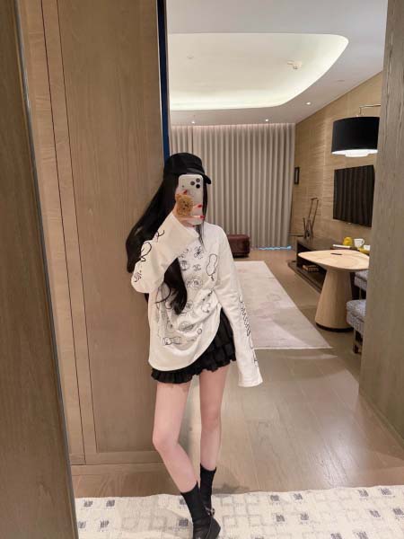2026年10月14日入荷秋冬新作Chanel上着女性用ファ...