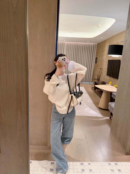 2026年10月14日入荷秋冬新作Chanel長袖ニット 女...