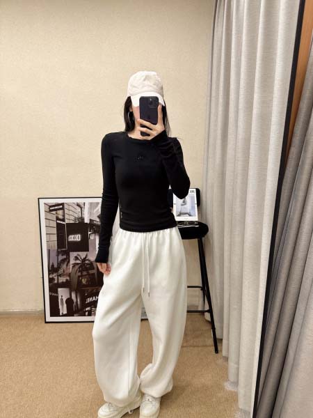 2026年10月14日入荷秋冬新作Chanel長袖女性用ファ...