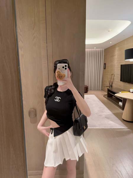 2026年10月14日入荷秋冬新作Chanel上着女性用ファ...