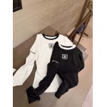 2026年10月14日入荷秋冬新作Chanel長袖女性用ファッション/誕生日プレゼント/贈り物 can工場