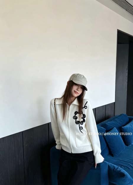 2026年10月15日入荷秋冬新作Chanel ニットカーデ...