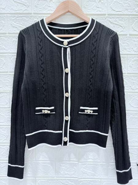 2026年10月15日入荷秋冬新作Chanelセーター女性用...