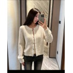 2026年10月15日入荷秋冬新作Chanel ニットカーディガン  女性用ファッション/誕生日プレゼント/贈り物 can工場