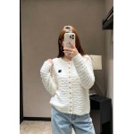 2026年10月15日入荷秋冬新作Chanel ニットカーディガン  女性用ファッション/誕生日プレゼント/贈り物 can工場