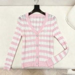 2026年10月15日入荷秋冬新作Chanel ニットカーディガン  女性用ファッション/誕生日プレゼント/贈り物 can工場
