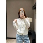 2026年10月15日入荷秋冬新作Chanel ニットカーディガン  女性用ファッション/誕生日プレゼント/贈り物 can工場